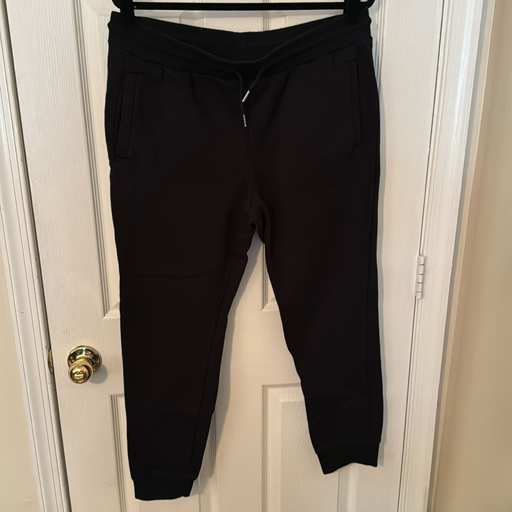 Forever 21 Joggers Size XL Color Black
